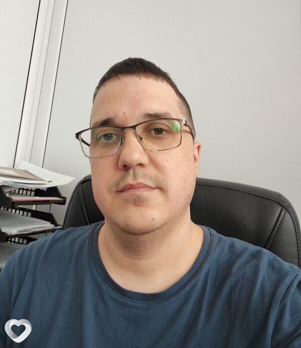 Михаил, 37, Горно-Алтайске — анкета №1103231