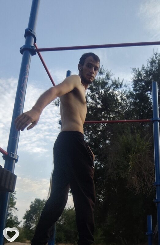 Михаил, 22, Армавире — анкета №1104020