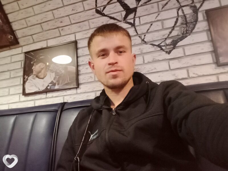 Александр, 28, Ноябрьске — анкета №1104336