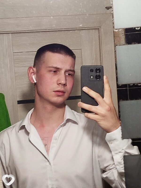 Дениска, 23, Ижевске — анкета №1104254