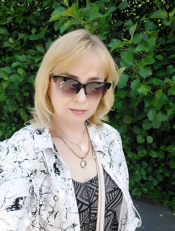 Алёна, 45, Санкт-Петербурге — анкета №1104379