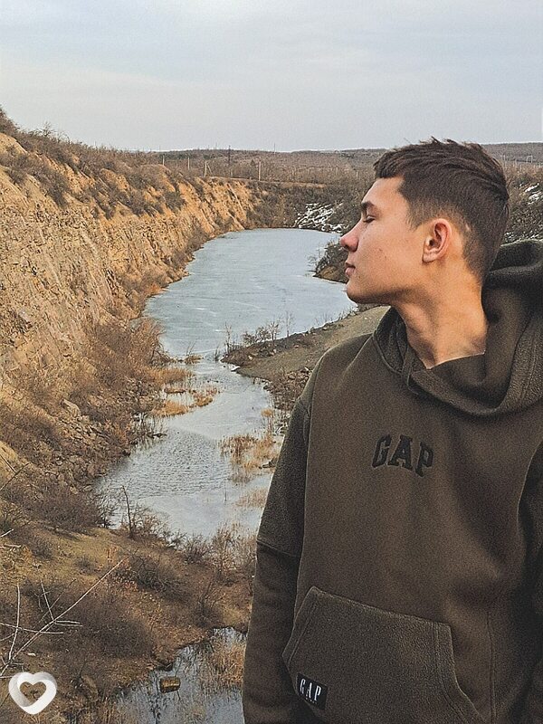 Никита, 20, Москве — анкета №1105468