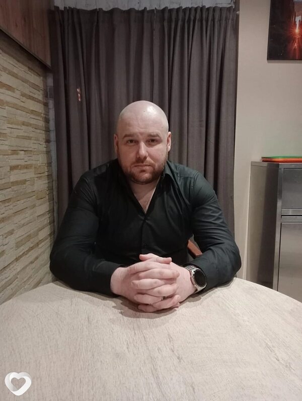 Виктор, 38, Щекине — анкета №1105786