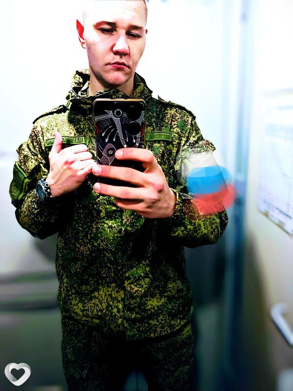 Александр, 21, Павловск (Воронежская Обл) — анкета №1105837