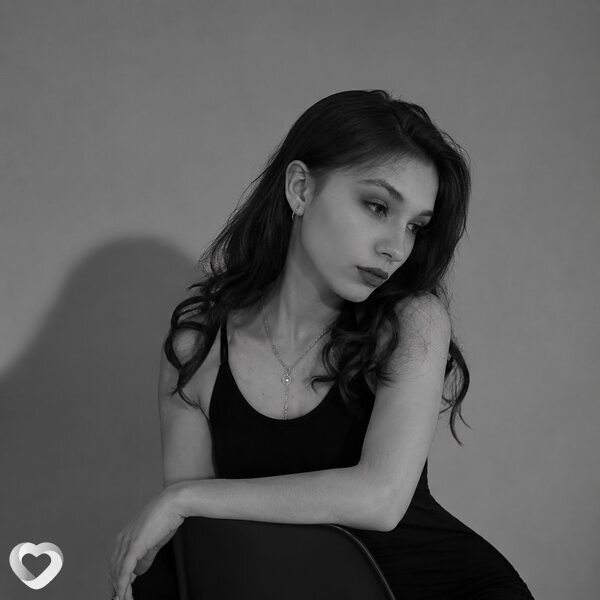 Анечка, 21, Минске — анкета №1105955
