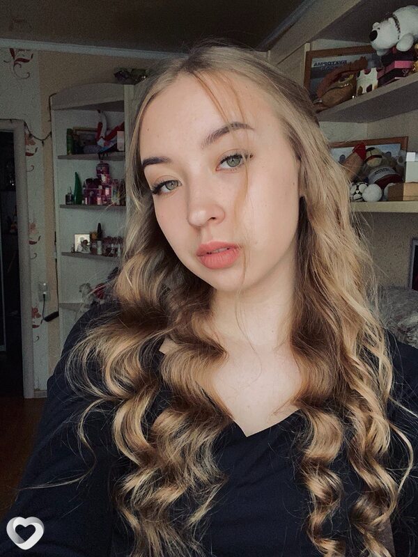 Александра, 22, Кемерове — анкета №1106497