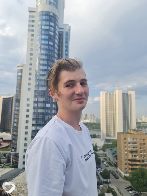 Антон, 23, Москве — анкета №1106462