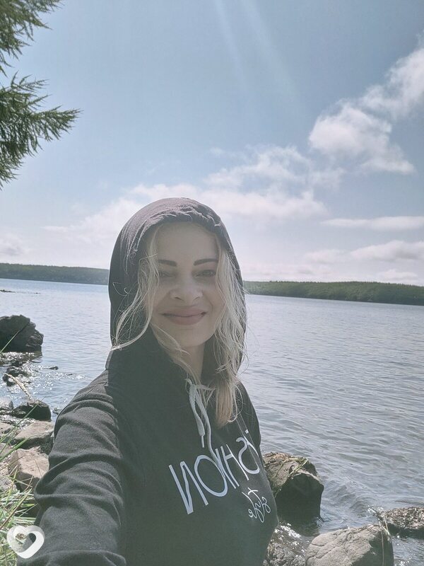 Elya, Ванино