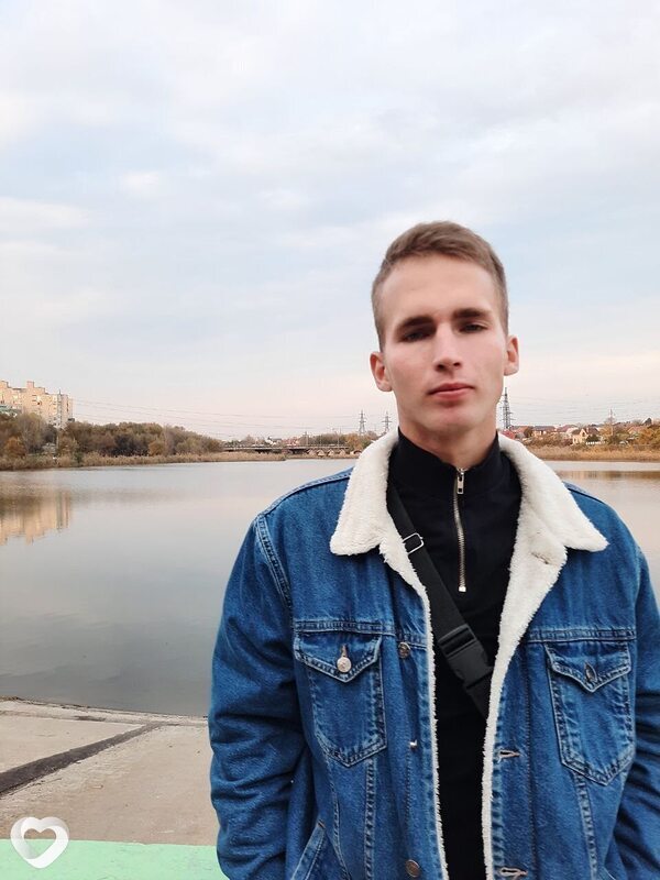 Эдгар, 28, Ростове-на-Дону — анкета №1107880