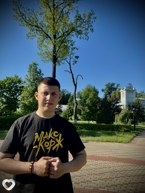 Артурчик, 24, Хойниках — анкета №1108430