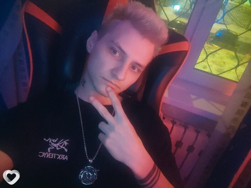 Дима, 22, Москве — анкета №1108988
