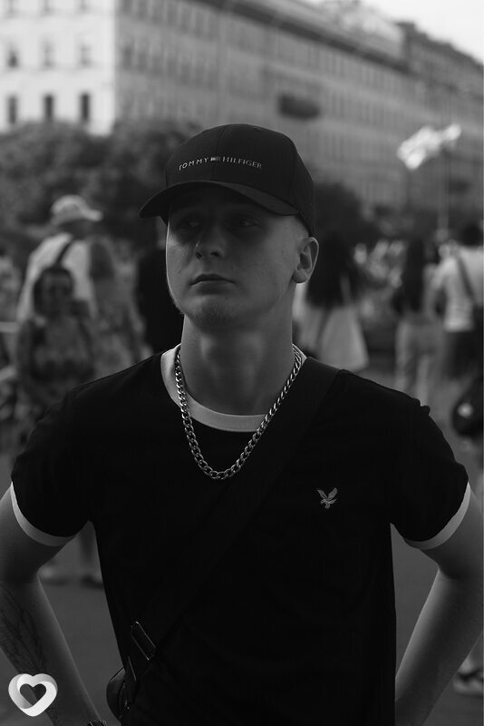 Никита, 20, Москве — анкета №1110279