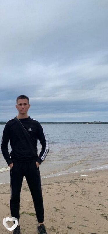 Рома, 25, Саяногорске — анкета №1110292