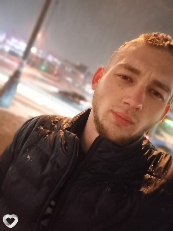 Александр, 22, Москве — анкета №1110766