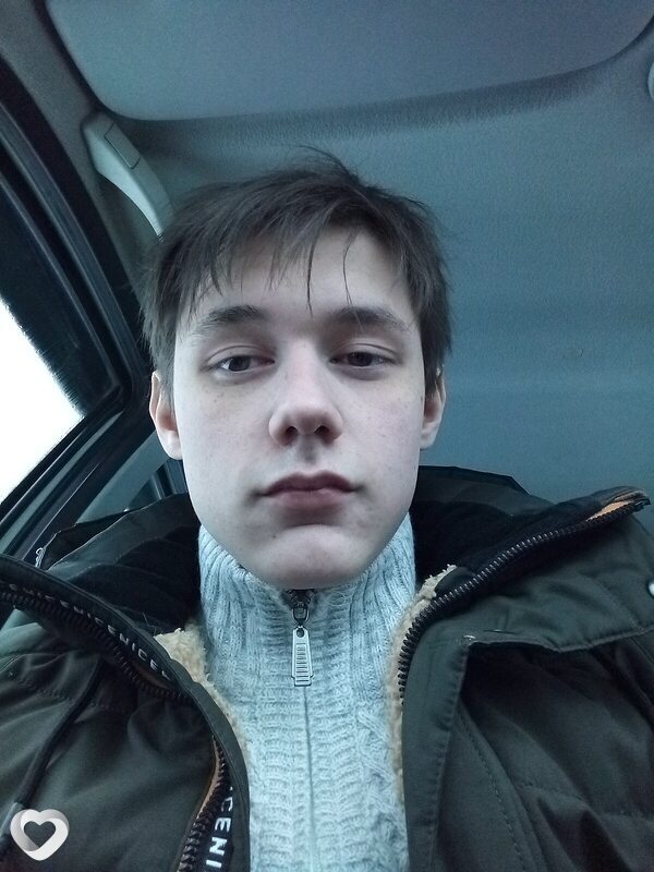 Даня, 21, Екатеринбурге — анкета №1111249