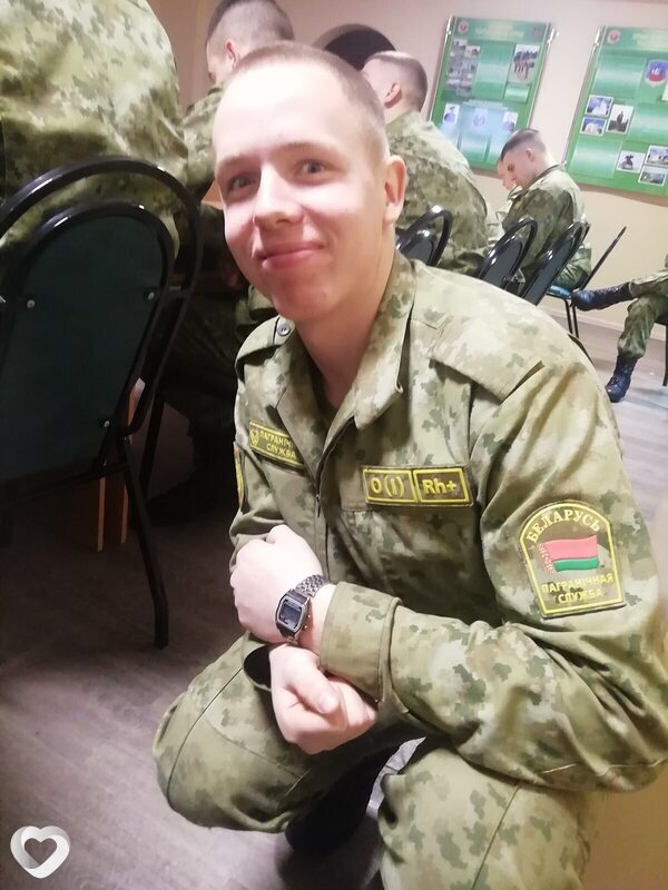 Артем, 22, Полоцке — анкета №1111501