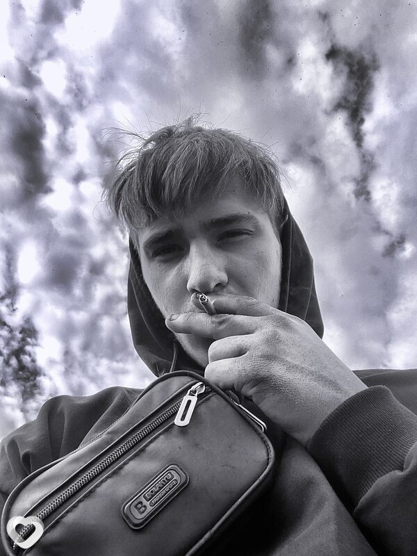 Ярослав, 22, Орёл — анкета №1111455
