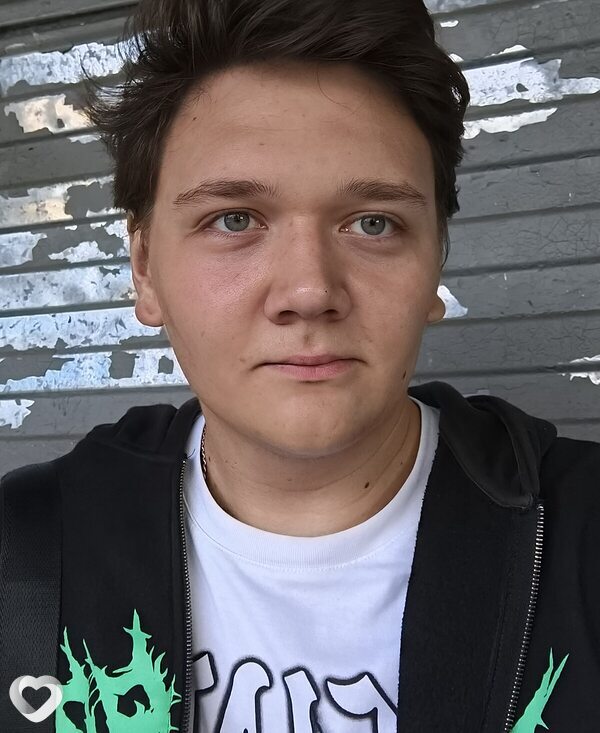Дмитрий, 21, Калининграде — анкета №1111979