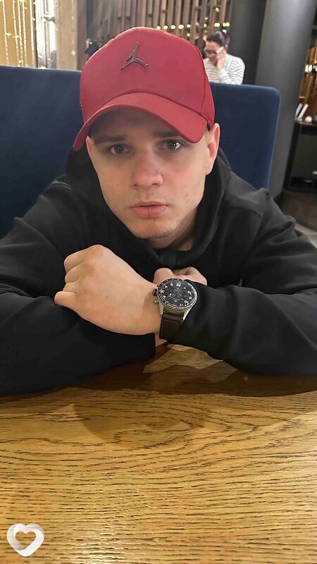 Клим, 20, Братске — анкета №1112368