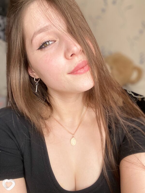 Лиза, 21, Сургуте — анкета №1112624