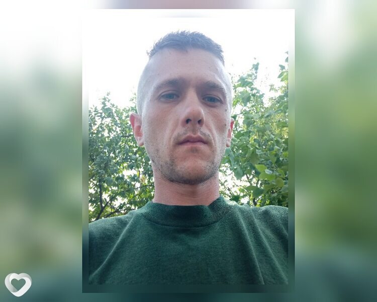 Максим, 30, Антраците — анкета №1114004