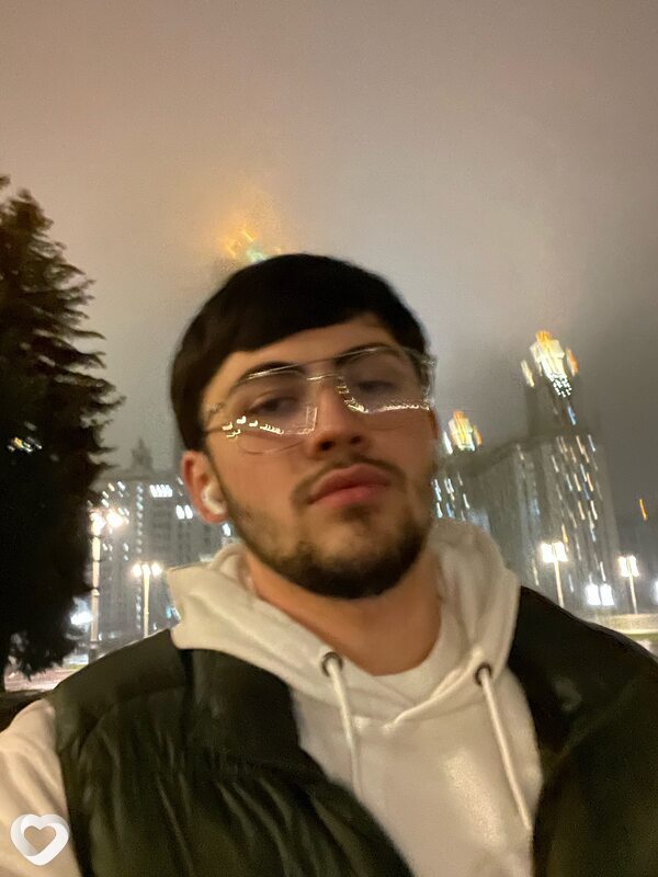 Марат, 21, Москве — анкета №1114480