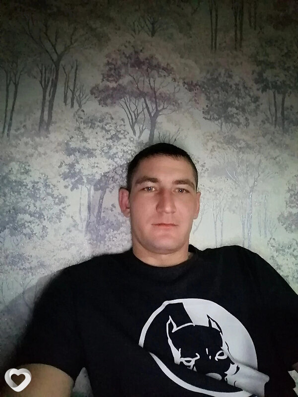 Иван, 29, Михайловка (Волгоградская Област — анкета №1115173