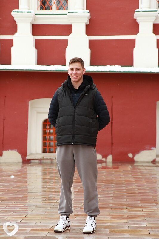 Николай, 20, Москве — анкета №1116521