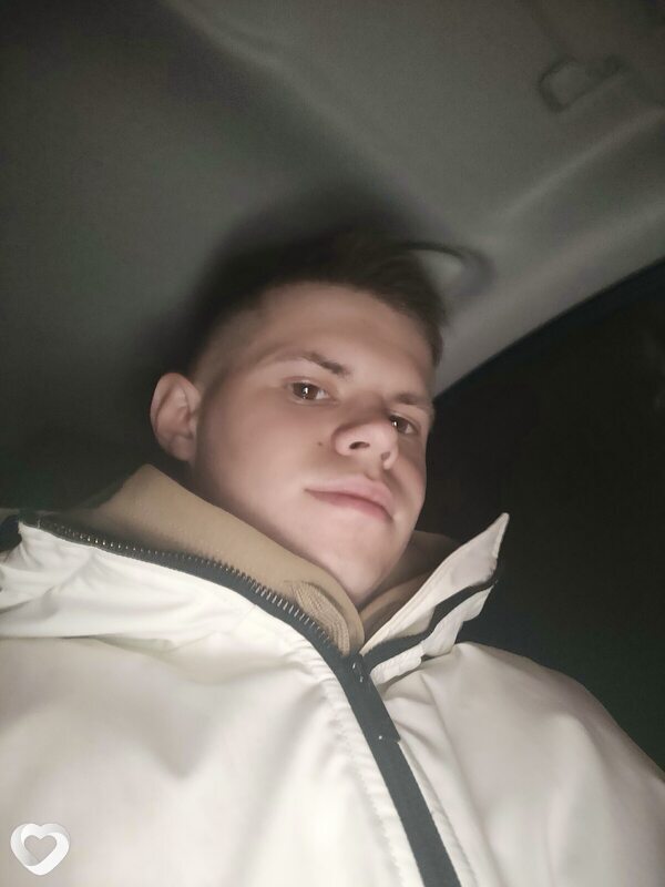 Артём, 24, Балашихе — анкета №1116540