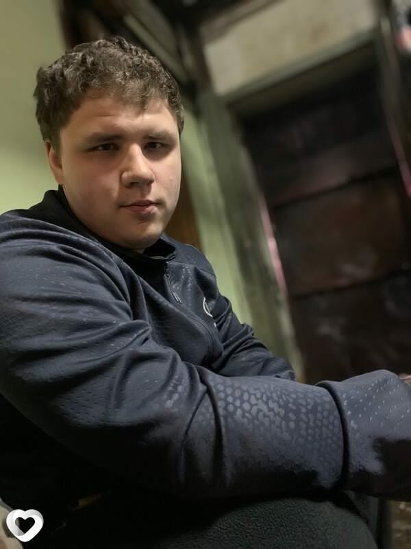 Олег, 26, Москве — анкета №1116558