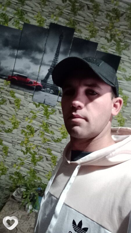 Александр, 31, Свердловске — анкета №1117659