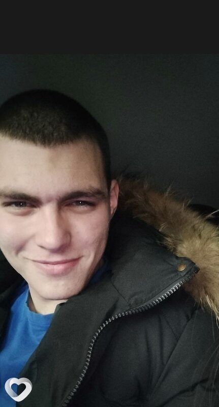Денис, 22, Томске — анкета №1117923
