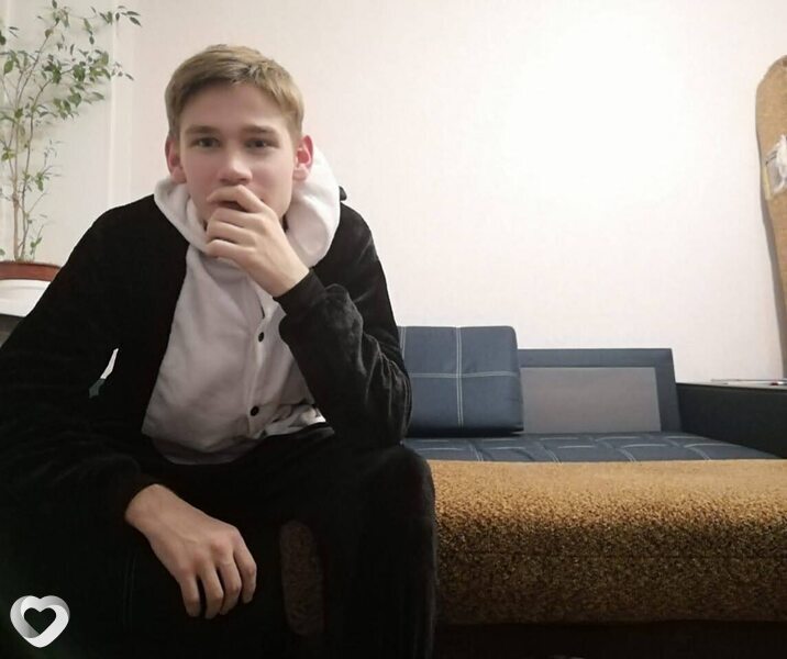 Василий, 26, Саратове — анкета №1118506