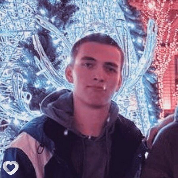 Дима, 21, Москве — анкета №1118538