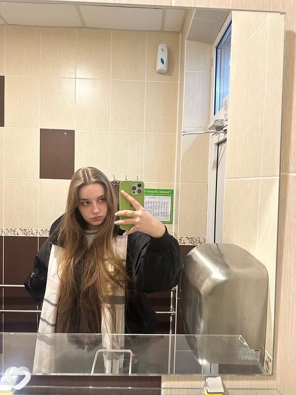 Карина, 20, Гродно — анкета №1120022
