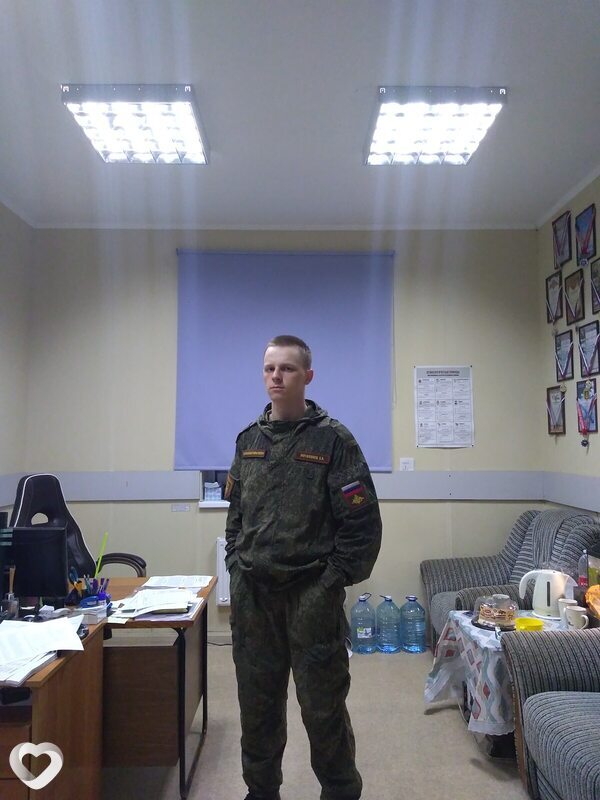Александр, 22, Калининграде — анкета №1120264