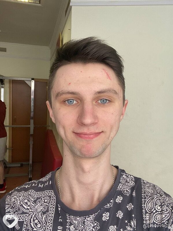 Даня, 21, Москве — анкета №1120877
