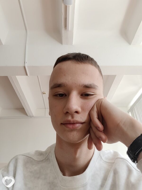 Данил, 20, Сызрани — анкета №1122010