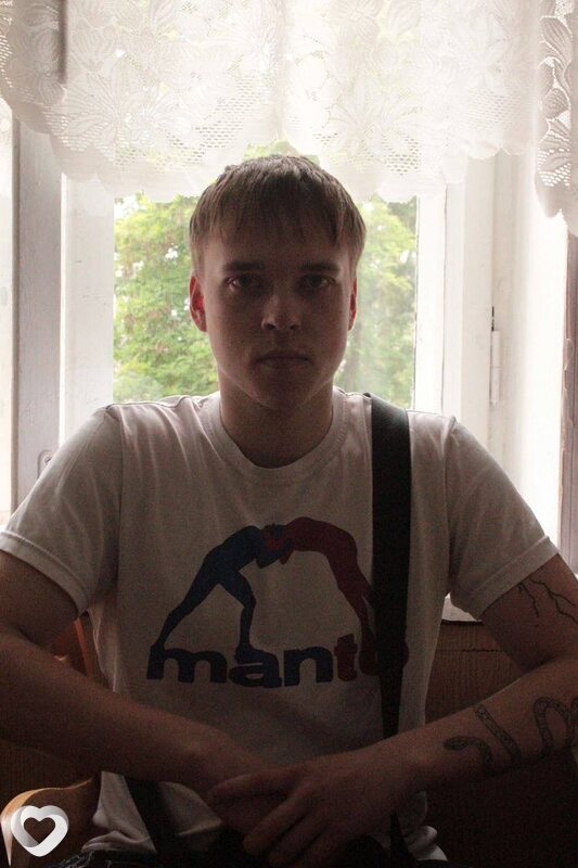 Артём, 21, Барановичах — анкета №1122750