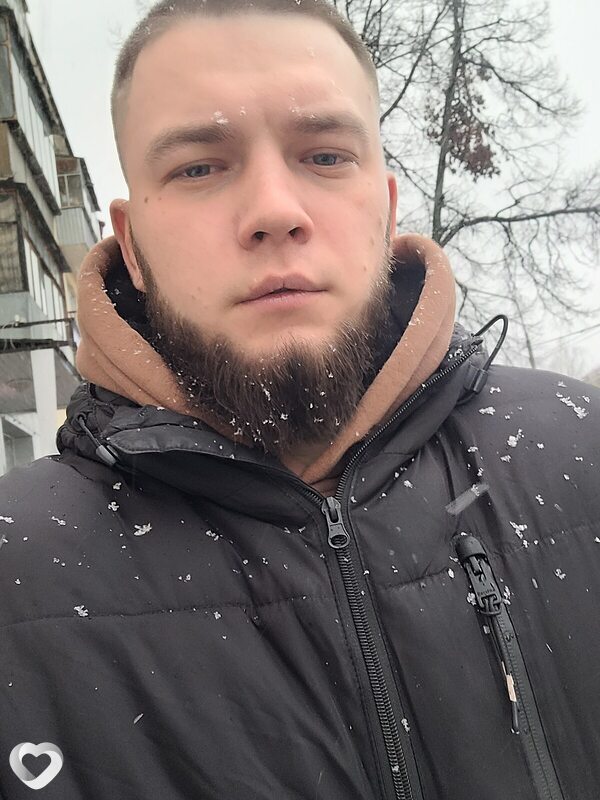 Максим, 26, Москве — анкета №1123475