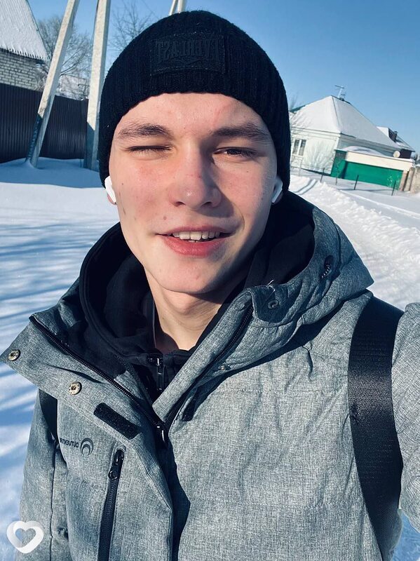 Никита, 21, Москве — анкета №1123902