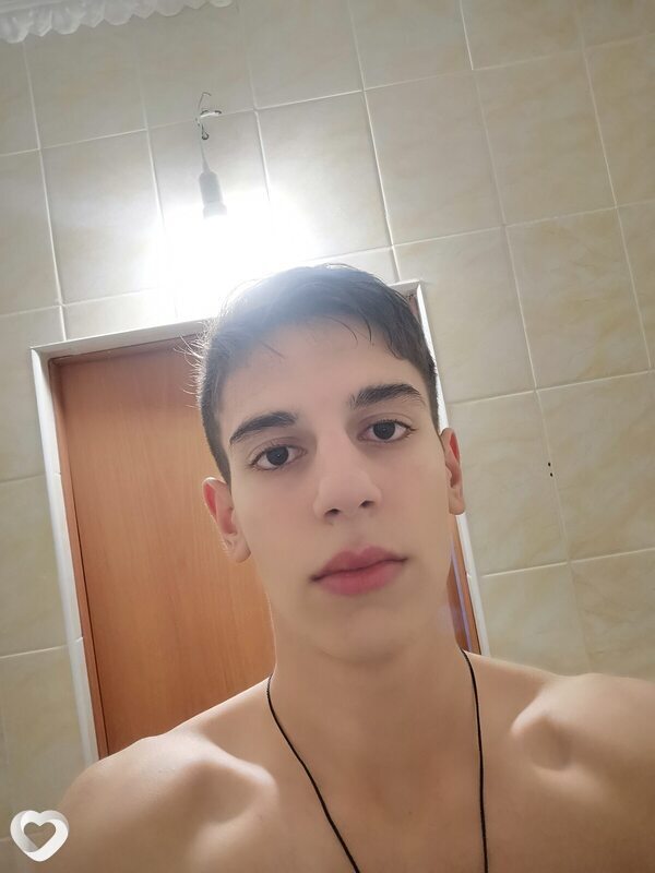Алексей, 20, Москве — анкета №1123982