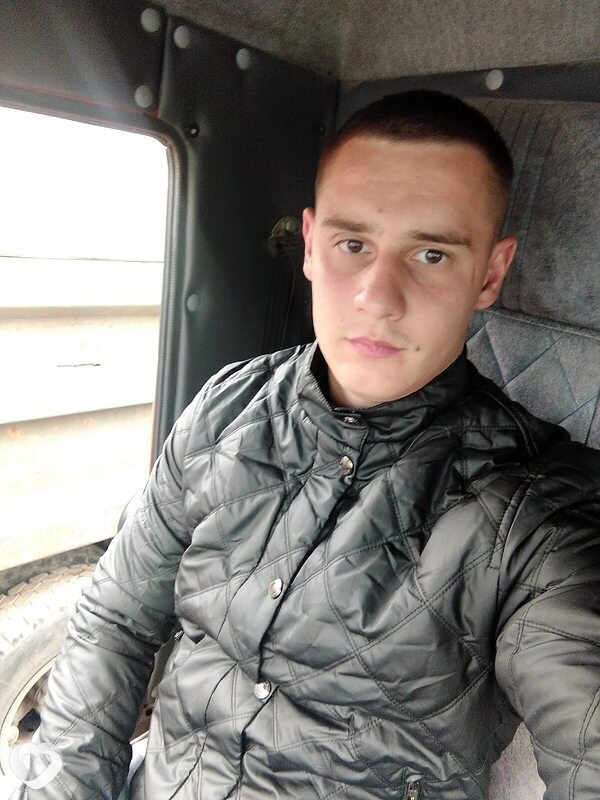 Илья, 27, Самаре — анкета №1124269