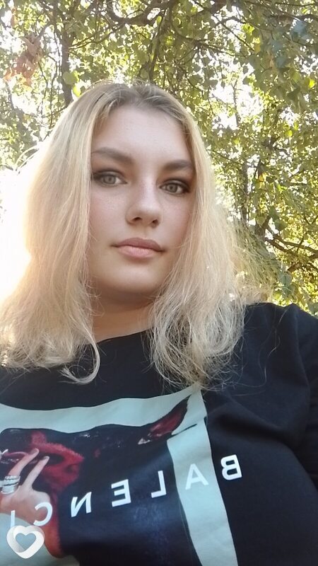Катя, 27, Губкине — анкета №1125344