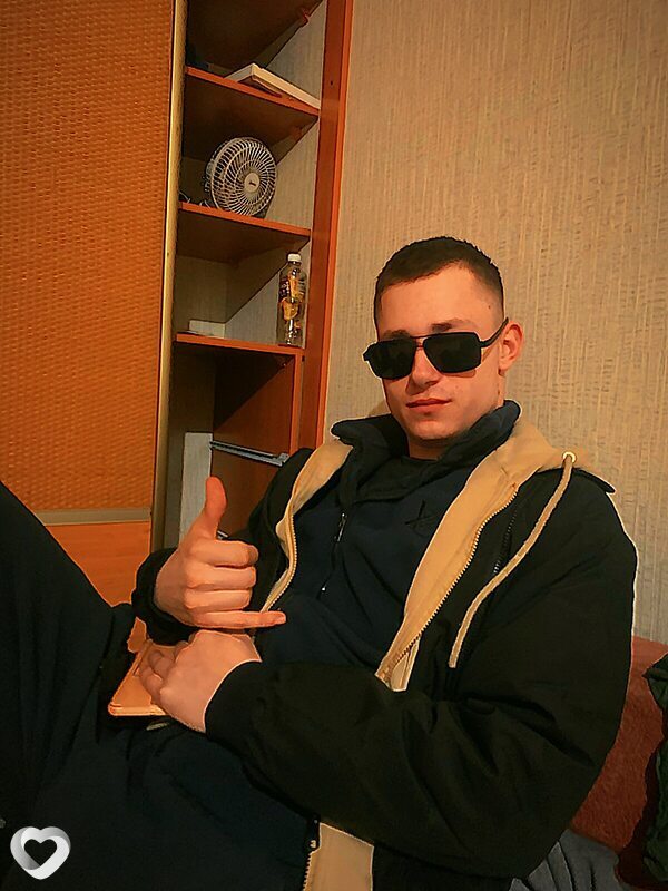 Артур, 22, Хабаровске — анкета №1125460