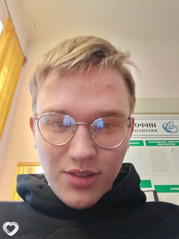 Максим, 20, Саратове — анкета №1125542