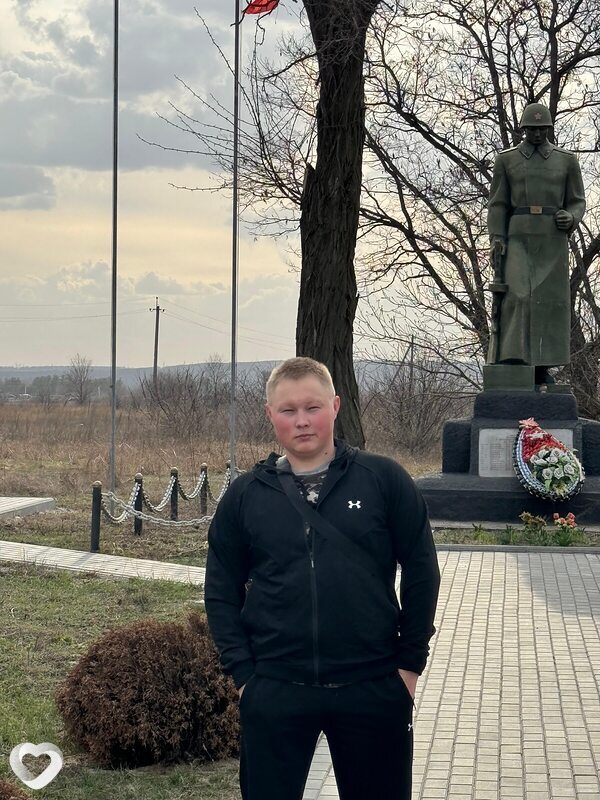 Кирилл, 22, Ижевске — анкета №1126306