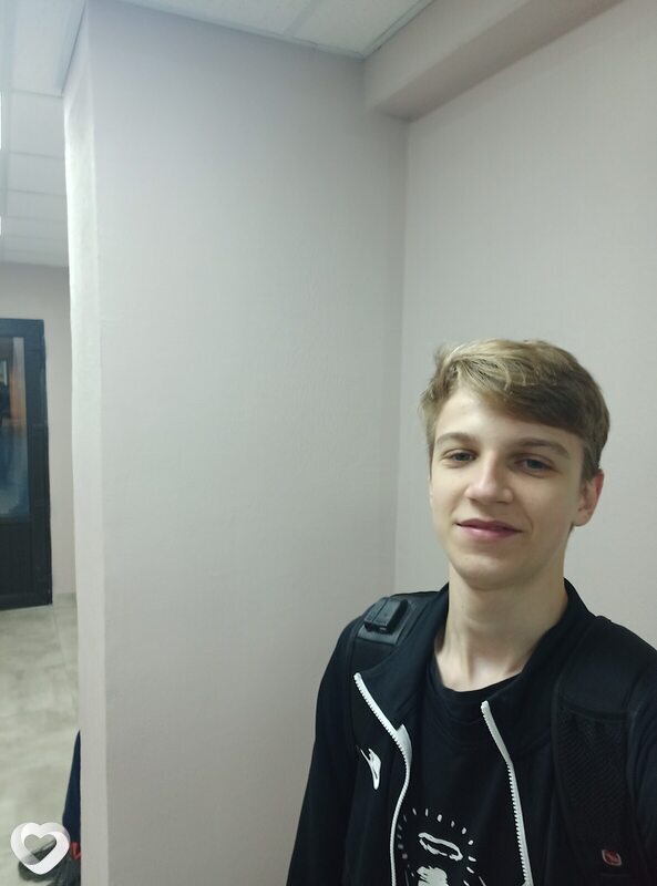 Ваня, 21, Барановичах — анкета №1126355