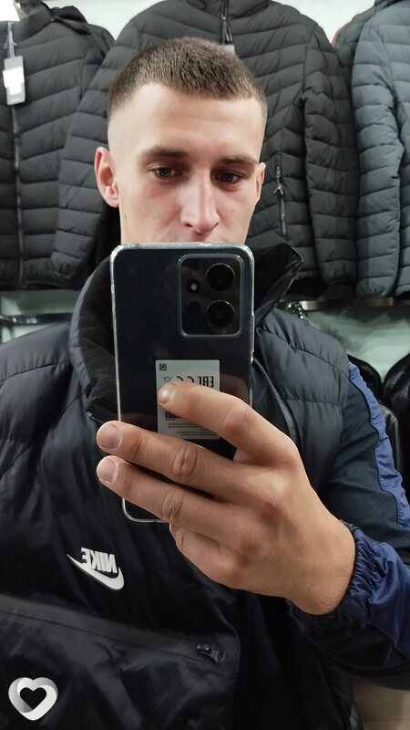 Андрей, 26, Артеме — анкета №1126390