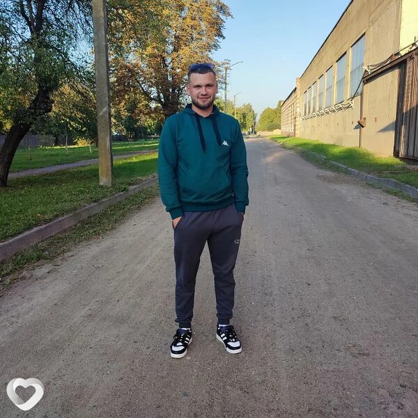 Евгений, 26, Пинске — анкета №1126548